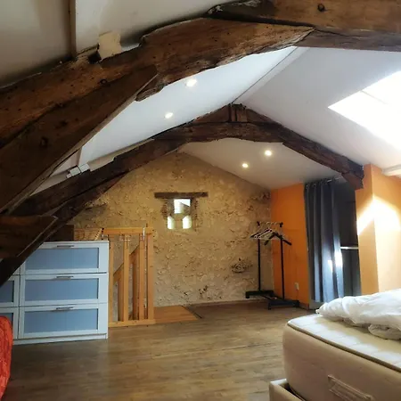 2 * Laudogne
